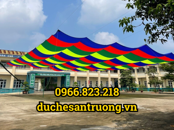 Thi công lắp đặt dù che sân trường